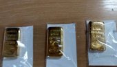 ХАПШЕЊЕ НА ГРАДИНИ: У џеповима скривао злато вредно 50.000 евра ХАПШЕЊЕ НА ГРАДИНИ: У џеповима скривао злато вредно 50.000 евра