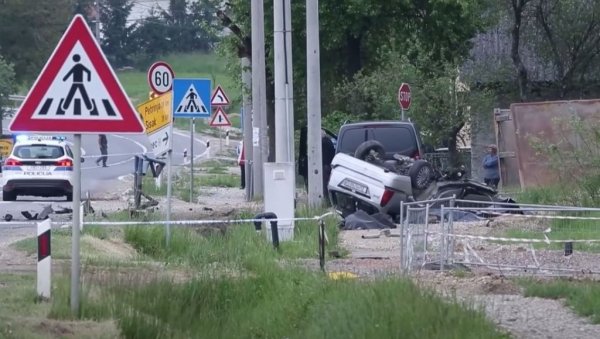 СТРАДАЛА ПОРОДИЦА? Трагична саобраћајна несрећа у Хрватској, међу троје погинулих и дете (ВИДЕО) СТРАДАЛА ПОРОДИЦА? Трагична саобраћајна несрећа у Хрватској, међу троје погинулих и дете (ВИДЕО)