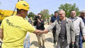 VESIĆ OBIŠAO RADOVE: Pokretna kancelarija sa građanima lazarevačkog naselja Šušnjar VESIĆ OBIŠAO RADOVE: Pokretna kancelarija sa građanima lazarevačkog naselja Šušnjar