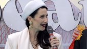 КОНСТРАКТА ЗАБЛИСТАЛА У БЕЛОМ: Уметница одушевила на отварању Евровизије (ФОТО/ВИДЕО) КОНСТРАКТА ЗАБЛИСТАЛА У БЕЛОМ: Уметница одушевила на отварању Евровизије (ФОТО/ВИДЕО)