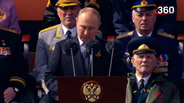 НОВОСТИ НА ВОЈНОЈ ПАРАДИ: Завршен дефиле на Црвеном тргу (ВИДЕО) НОВОСТИ НА ВОЈНОЈ ПАРАДИ: Завршен дефиле на Црвеном тргу (ВИДЕО)