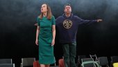 ZAJEDNIČKE BRIGE: Suzana Lukić o predstavi Pluća, dilemama savremenog doba, maloletnim ulogama