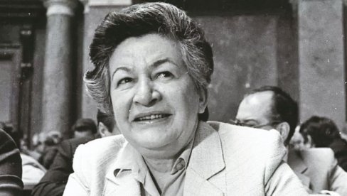 SOCIJALISTIČKA ČELIČNA DAMA: Pre 100 godina rođena je Milka Planinc SOCIJALISTIČKA ČELIČNA DAMA: Pre 100 godina rođena je Milka Planinc
