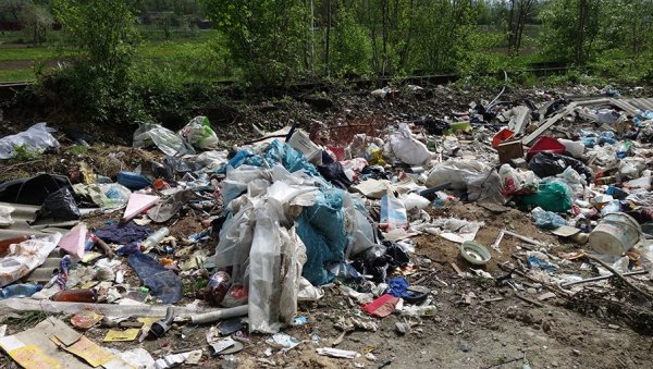Стиропор се у природи НИКАДА не резгради, али када будете видели колико је потребно времена за ОВО, неће вам бити добро Стиропор се у природи НИКАДА не резгради, али када будете видели колико је потребно времена за ОВО, неће вам бити добро