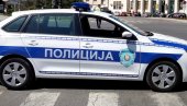САОБРАЋАЈНА НЕСРЕЋА У ЗЕМУНУ: Сударили се трактор и аутомобил, тракториста превезен у болницу
