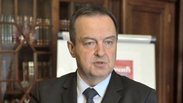 ДАЧИЋ О ПРЕТЊАМА: Иза дојава о бомбама вероватно стоји организована акција ДАЧИЋ О ПРЕТЊАМА: Иза дојава о бомбама вероватно стоји организована акција