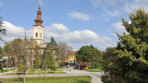 КРОФНА ИЗ БЛОКА: Хуманитарна акција за Србе са Косова и Метохије