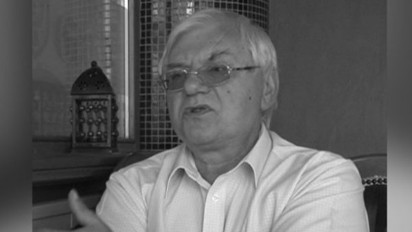 ПРЕМИНУО СЛАВОЉУБ МИЛОШЕВИЋ: Истакнути новинар изгубио битку са тешком болешћу ПРЕМИНУО СЛАВОЉУБ МИЛОШЕВИЋ: Истакнути новинар изгубио битку са тешком болешћу