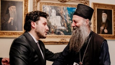 KORAK BLIŽE TEMELJNOM UGOVORU: Ohrabrujuće poruke sa sastanka patrijarha Porfirija i crnogorskog premijera Dritana Abazovića u Nikšiću KORAK BLIŽE TEMELJNOM UGOVORU: Ohrabrujuće poruke sa sastanka patrijarha Porfirija i crnogorskog premijera Dritana Abazovića u Nikšiću