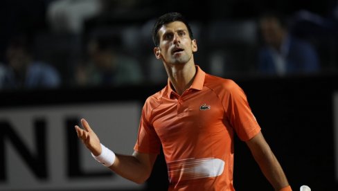 ZAPAMTIĆU JA TEBE! Novak Đoković šokirao mnoge u Rimu (VIDEO) ZAPAMTIĆU JA TEBE! Novak Đoković šokirao mnoge u Rimu (VIDEO)