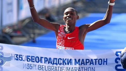 PRVI PROŠAO KROZ CILJ: Kenijac Pol Tiongik pobednik polumaratonske trke PRVI PROŠAO KROZ CILJ: Kenijac Pol Tiongik pobednik polumaratonske trke