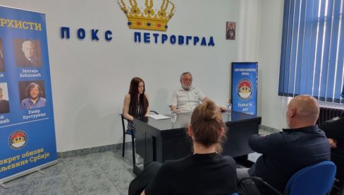 ИМЕ УЛИЦЕ ПО ВИКТОРУ ЕЛЕКУ У ЗРЕЊАНИНУ: Иницијативу покренуо кустос Народног музеја Бранко Оњин (ФОТО) ИМЕ УЛИЦЕ ПО ВИКТОРУ ЕЛЕКУ У ЗРЕЊАНИНУ: Иницијативу покренуо кустос Народног музеја Бранко Оњин (ФОТО)