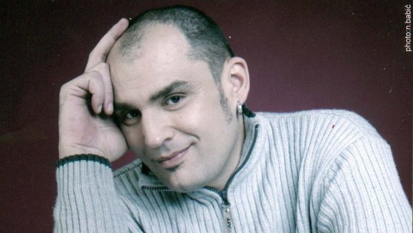 ПРЕМИНУО ИГОР СТАРОВИЋ, ПЕВАЧ ГРУПЕ ДИВЉИ КЕСТЕН ПРЕМИНУО ИГОР СТАРОВИЋ, ПЕВАЧ ГРУПЕ ДИВЉИ КЕСТЕН