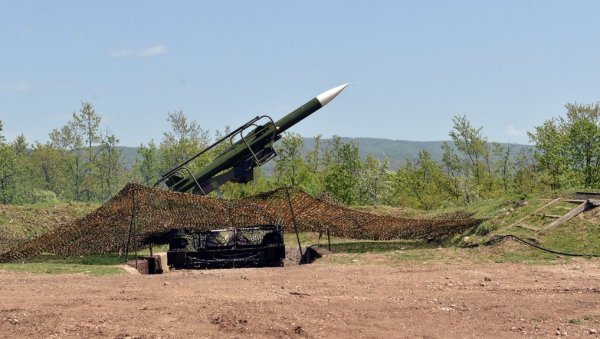 БЕЗБЕДНО НЕБО НАД СРБИЈОМ: Обука на ракетним системима куб у 250. ракетној бригади БЕЗБЕДНО НЕБО НАД СРБИЈОМ: Обука на ракетним системима куб у 250. ракетној бригади