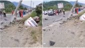 PET AUTOMOBILA LETELO NA SVE STRANE: Detalji stravičnog sudara u Aranđelovcu - vozio bez dozvole, zadobio teške povrede (VIDEO)