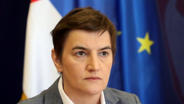 БРНАБИЋ РЕАГОВАЛА: Да ли вас тамо на Нова није ни мало срамота? БРНАБИЋ РЕАГОВАЛА: Да ли вас тамо на Нова није ни мало срамота?