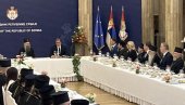 VUČIĆ SA PATRIJARHOM: Pritisci će biti sve veći, ja ovo nikada nisam video - naše je da sačuvamo mir (VIDEO)