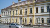 ПОСАО ДОБИЛО 17 ЛЕКАРА: Општа болница у Сремској Митровици обележила 196 година ПОСАО ДОБИЛО 17 ЛЕКАРА: Општа болница у Сремској Митровици обележила 196 година