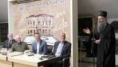 У ВЛАСТИ СНОВА И ПОЛИТИКЕ: Представљена нова књига Игора Мировића Светло у светионику У ВЛАСТИ СНОВА И ПОЛИТИКЕ: Представљена нова књига Игора Мировића Светло у светионику