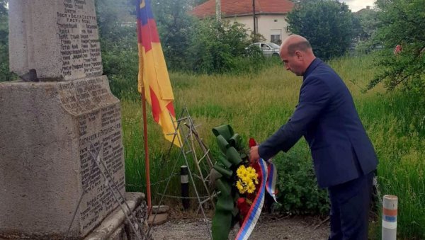 НЕ ЗАБОРАВЉАМО ЖРТВЕ СТРАВИЧНЕ ОДМАЗДЕ: Окупатор побио скоро све мушкарце у Ристовцу НЕ ЗАБОРАВЉАМО ЖРТВЕ СТРАВИЧНЕ ОДМАЗДЕ: Окупатор побио скоро све мушкарце у Ристовцу