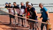 ШАМПИОН СЕ ВРАТИО НА МЕСТО УСПЕХА: Новак спреман да испише нове стране историје (ФОТО) ШАМПИОН СЕ ВРАТИО НА МЕСТО УСПЕХА: Новак спреман да испише нове стране историје (ФОТО)