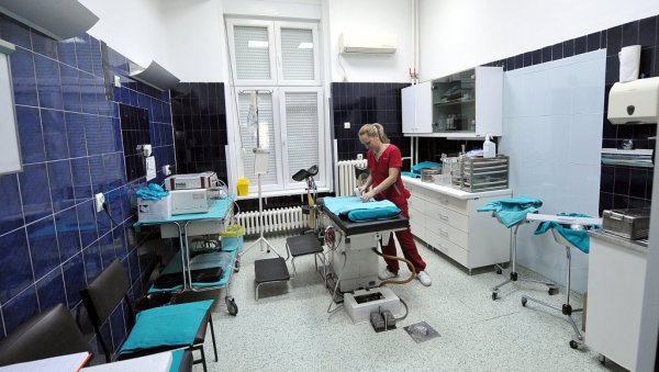ЗА ПРЕГЛЕД ДЕСЕТ, УМЕСТО 25 МИНУТА: Анкета хрватског лекарског друштва о стању у здравству ЗА ПРЕГЛЕД ДЕСЕТ, УМЕСТО 25 МИНУТА: Анкета хрватског лекарског друштва о стању у здравству