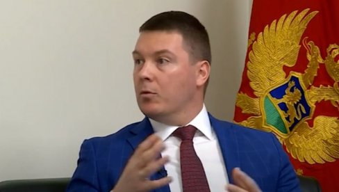 HTELI DA UBIJU FUNKCIONERA - BEZBEDNJAKA: Crnogorski ministar MUP Adžić izneo važne informacije HTELI DA UBIJU FUNKCIONERA - BEZBEDNJAKA: Crnogorski ministar MUP Adžić izneo važne informacije