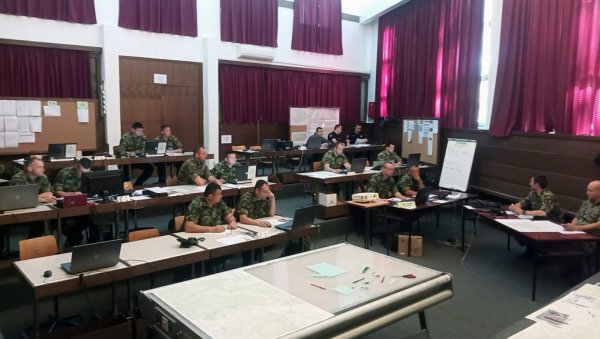 ПРОТИВТЕРОРИСТИЧКА ОПЕРАЦИЈА: Вежба Батаљона за специјалне операције Соколови ПРОТИВТЕРОРИСТИЧКА ОПЕРАЦИЈА: Вежба Батаљона за специјалне операције Соколови
