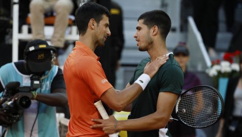 NOLE JE SPREMAN DA SRUŠI ALKARAZA: Samo jedan može biti vladar belog sporta NOLE JE SPREMAN DA SRUŠI ALKARAZA: Samo jedan može biti vladar belog sporta