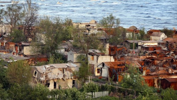 ЗАВРШЕНО ДЕМИНИРАЊЕ ЛУКЕ МАРИУПОЉ: Пронађено и неутралисано више од 12.000 експлозивних предмета ЗАВРШЕНО ДЕМИНИРАЊЕ ЛУКЕ МАРИУПОЉ: Пронађено и неутралисано више од 12.000 експлозивних предмета