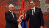 VUČIĆ SUTRA SA KRISTOFEROM HILOM: Predsednik Srbije će razgovarati sa američkim ambasadorom