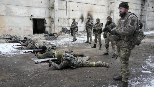 АМЕРИЧКИ МЕДИЈИ: Страни плаћеници беже из Украјине АМЕРИЧКИ МЕДИЈИ: Страни плаћеници беже из Украјине