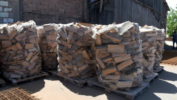 ОГРЕВ УПАЛИО КУЋНЕ БУЏЕТЕ: Потражња ове године превазишла сва очекивања ОГРЕВ УПАЛИО КУЋНЕ БУЏЕТЕ: Потражња ове године превазишла сва очекивања