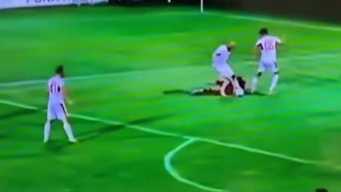SPECIJALNI TUŽILAC ĆE SKENIRATI I PENAL: Igre u Prvoj fudbalskoj ligi u CG i pred pravosudnim organima SPECIJALNI TUŽILAC ĆE SKENIRATI I PENAL: Igre u Prvoj fudbalskoj ligi u CG i pred pravosudnim organima