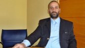 НОВОПЕЧЕНИ АЗОВЦИ-КОМИТИ ЗАБОРАВИШЕ ЛОВЋЕН Миљанић одговара Ранку Кривокапићу НОВОПЕЧЕНИ АЗОВЦИ-КОМИТИ ЗАБОРАВИШЕ ЛОВЋЕН Миљанић одговара Ранку Кривокапићу
