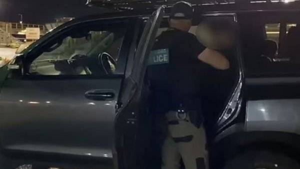 КАПЕТАН БРОДА ШВЕРЦОВАО 320 КИЛОГРАМА КОКАИНА? Црногорски поморци поново ухваћени у шверцу наркотика (ВИДЕО) КАПЕТАН БРОДА ШВЕРЦОВАО 320 КИЛОГРАМА КОКАИНА? Црногорски поморци поново ухваћени у шверцу наркотика (ВИДЕО)