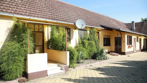 JOŠ 670 MILIONA ZA OŽIVLJAVANJE SELA: Subvencije za kupovinu kuća u ruralnom području JOŠ 670 MILIONA ZA OŽIVLJAVANJE SELA: Subvencije za kupovinu kuća u ruralnom području