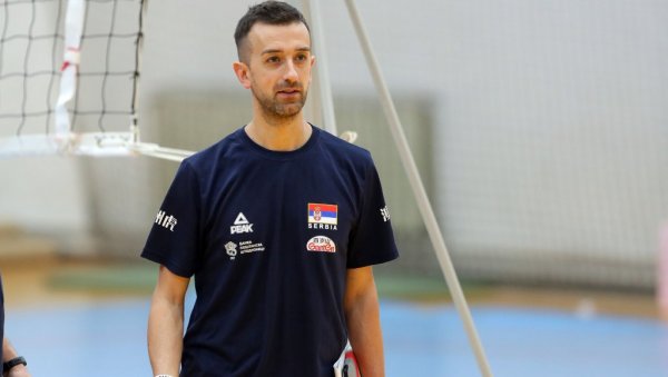 САНТАРЕЛИ ВЕРАН КОНЕЉАНУ: Некадашњи селектор одбојкашица Србије још две године водиће првака Италије и Европе САНТАРЕЛИ ВЕРАН КОНЕЉАНУ: Некадашњи селектор одбојкашица Србије још две године водиће првака Италије и Европе
