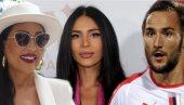 ЧЕСТИТАО РОЂЕНДАН БУДУЋОЈ ТАШТИ: Гудељ објавио фотку са Цецом и послао јој поруку (ФОТО) ЧЕСТИТАО РОЂЕНДАН БУДУЋОЈ ТАШТИ: Гудељ објавио фотку са Цецом и послао јој поруку (ФОТО)