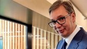 NAJBOLJE OSVEŽENJE: Evo šta Vučić radi u pauzi između sastanaka u Davosu (FOTO) NAJBOLJE OSVEŽENJE: Evo šta Vučić radi u pauzi između sastanaka u Davosu (FOTO)