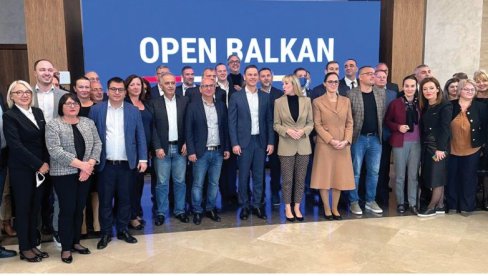 NOVI SAMIT „OTVORENI BALKAN“: Prva ID kartica za rad u tri države NOVI SAMIT „OTVORENI BALKAN“: Prva ID kartica za rad u tri države