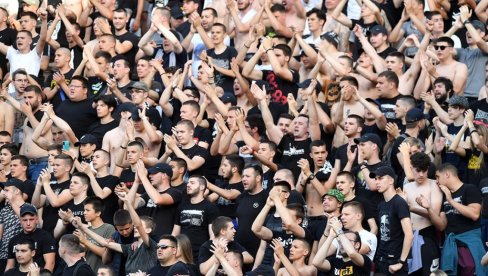 ЖЕЛЕЗНИЧАР - ПАРТИЗАН: Црно-бели видају европске ране!