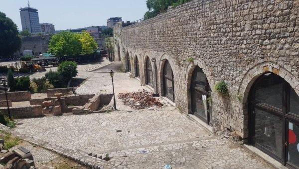 ЗАНАТИ УМЕСТО КАФИЋА: Нишки креативци и мајстори добијају простор у заштићеном културно - историјском споменику ЗАНАТИ УМЕСТО КАФИЋА: Нишки креативци и мајстори добијају простор у заштићеном културно - историјском споменику