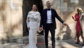 АТАНАСИЈЕВИЋ СТАО НА ЛУДИ КАМЕН: Србин оженио бугарску одбојкашицу Елитсу Веслву АТАНАСИЈЕВИЋ СТАО НА ЛУДИ КАМЕН: Србин оженио бугарску одбојкашицу Елитсу Веслву