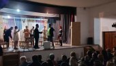 NAJBOLJE POZORIŠTE RAŠA PLAOVIĆ IZ UBA: Završene Majske amatersko-pozorišne svečanosti NAJBOLJE POZORIŠTE RAŠA PLAOVIĆ IZ UBA: Završene Majske amatersko-pozorišne svečanosti