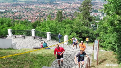 СТАРТУЈЕ ЈЕДНА ОД НАЈТЕЖИХ ТРКА У СРБИЈИ: Вршачке степенице прави изазов и за најискусније такмичаре