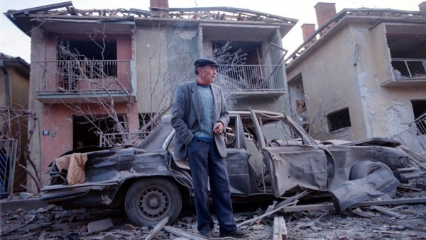 НАТО СЕ БРАНИ НЕПОСТОЈЕЋИМ АРГУМЕНТИМА: Ништа их не штити од тужби оболелих од канцера НАТО СЕ БРАНИ НЕПОСТОЈЕЋИМ АРГУМЕНТИМА: Ништа их не штити од тужби оболелих од канцера
