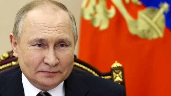 ПУТИН ЈЕ КРИВ ЗА ЦЕНЕ БЕНЗИНА У АМЕРИЦИ: Бела кућа се огласила и оптужила руског председника за рекордно поскупљење