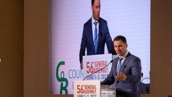 МИНИСТАР МАЛИ: Можете се ослонити на Србију, стабилне су нам финансије и имамо привредни раст МИНИСТАР МАЛИ: Можете се ослонити на Србију, стабилне су нам финансије и имамо привредни раст