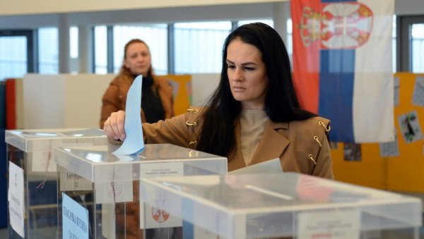 РЕКОРДАН БРОЈ: Изборе у Србији сутра ће пратити 5.587 домаћих и страних посматрача
